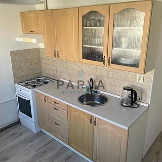 Pronájem bytu 2+1 56 m² Hrádek Nová Huť, 1. máje
