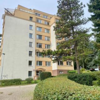 Pronájem bytu 1+kk a garsoniéry 31 m² Praha Kobylisy, Šimůnkova
