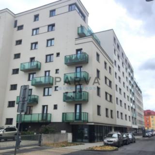 Pronájem bytu 2+kk 67 m² Plzeň