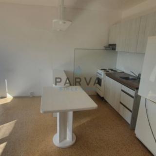 Pronájem bytu 1+kk a garsoniéry 32 m² Plzeň Severní Předměstí, Hodonínská