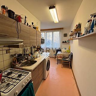 Pronájem bytu 3+1 74 m² Rokycany Nové Město, Vokáčova