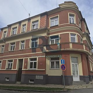 Pronájem bytu 2+1 75 m² Písek Budějovické Předměstí, Erbenova