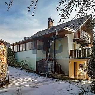 Prodej rodinného domu 220 m² Vojníkov