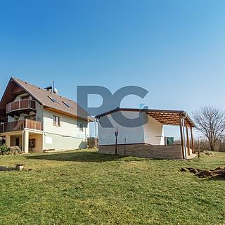 Prodej rodinného domu 220 m² Vojníkov