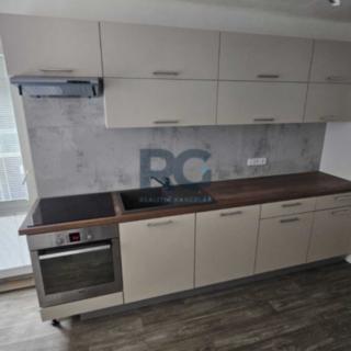 Pronájem bytu 2+kk 40 m² Písek