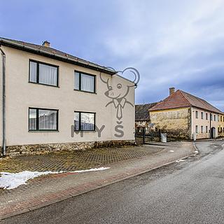 Prodej rodinného domu 300 m&sup2; Nová Ves