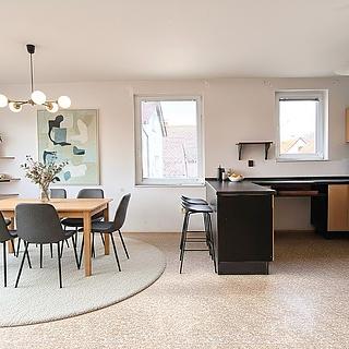 Prodej rodinného domu 258 m&sup2; Číčovice