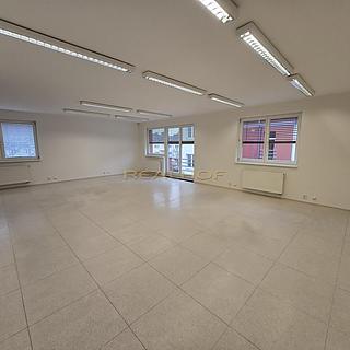 Pronájem kanceláře 76 m² Brno