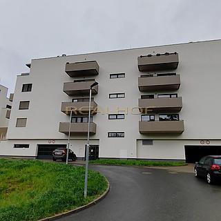 Pronájem bytu 1+1 37 m&sup2; Brno