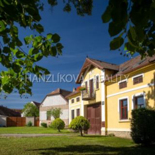 Prodej zemědělské usedlosti 200 m² Pištín