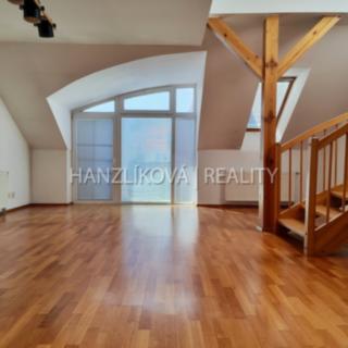 Pronájem bytu 3+1 112 m² České Budějovice
