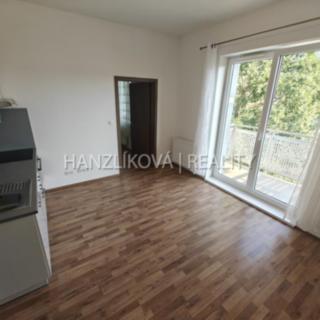 Pronájem bytu 2+kk 38 m² České Budějovice 2, U Lesa