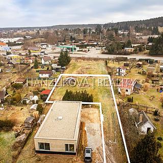 Prodej stavební parcely 825 m&sup2; Boršov nad Vltavou