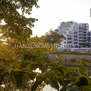 Pronájem bytu 3+kk 78 m&sup2; České Budějovice