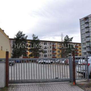 Pronájem parkovacího místa 13 m² České Budějovice 3, Staroměstská