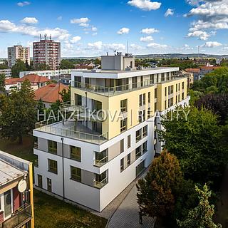 Pronájem bytu 2+kk 54 m² České Budějovice 3, Hálkova