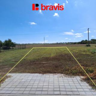 Prodej stavební parcely 971 m² Vlasatice