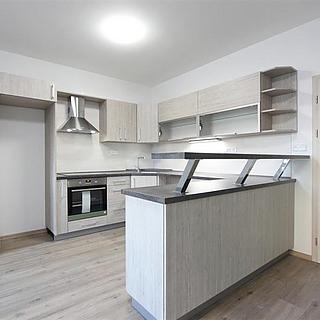 Pronájem bytu 2+kk 57 m² Brno