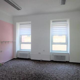 Pronájem kanceláře 26 m² Brno Veveří, Slovákova