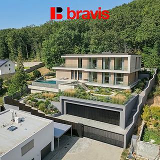 Prodej stavební parcely 1 322 m² Brno