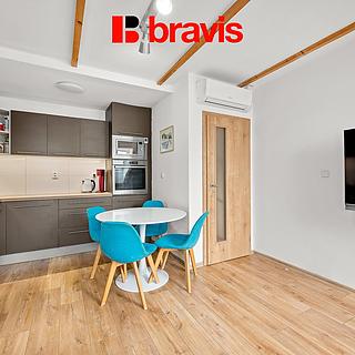 Prodej bytu 4+kk 113 m² Jinačovice