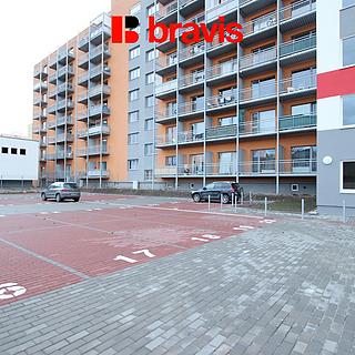Pronájem parkovacího místa 16 m² Brno Královo Pole, Božetěchova