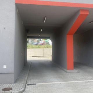Pronájem parkovacího místa 18 m² Brno Královo Pole, Božetěchova