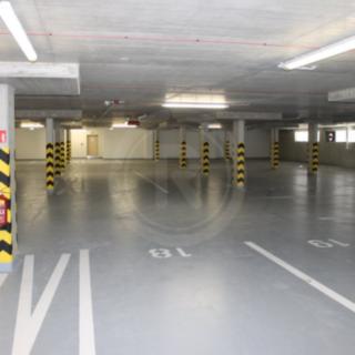 Pronájem parkovacího místa 18 m² České Budějovice