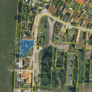 Prodej stavební parcely 847 m² Hůry