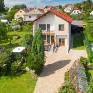Prodej rodinného domu 180 m² Besednice, Školní