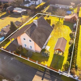 Prodej rodinného domu 200 m² Dolní Pěna