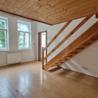 Pronájem bytu 1+1 27 m² České Budějovice 3, Nerudova