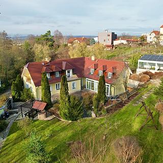 Prodej rodinného domu 650 m² Svinaře Halouny, K Potoku