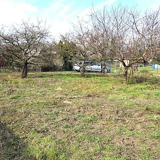 Prodej zahrady 435 m&sup2; Kralupy nad Vltavou