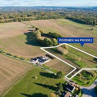 Prodej stavební parcely 10 928 m² Varvažov