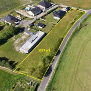 Prodej stavební parcely 2357 m² Střemy