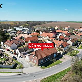 Prodej rodinného domu 193 m² Vykáň