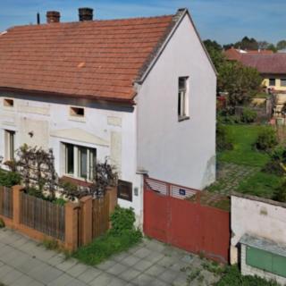 Prodej rodinného domu 150 m² Lužec nad Vltavou