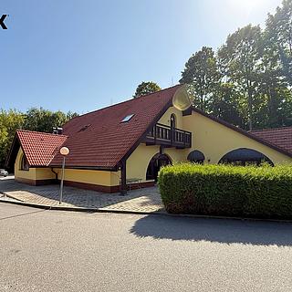 Prodej obchodu 450 m² Vimperk II, 1. máje