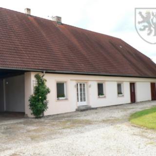 Pronájem bytu 3+1 90 m² Lom Míreč