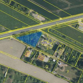 Prodej stavební parcely 1 151 m² Chlumec nad Cidlinou