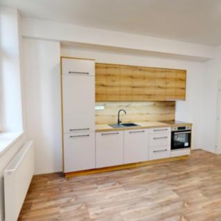 Pronájem bytu 2+kk 39 m² Žirovnice, Havlíčkovo náměstí