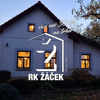 Prodej rodinného domu 269 m² Pecka