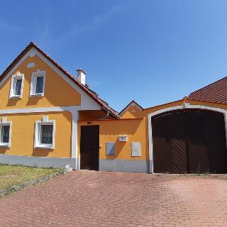 Pronájem rodinného domu 140 m² Jindřichův Hradec Otín