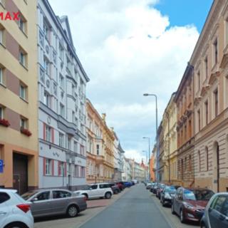 Prodej bytu 3+kk 82 m² Plzeň