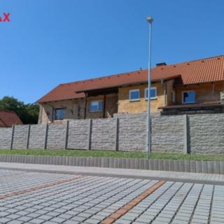 Prodej rodinného domu 156 m² Mšec, Zelená náves