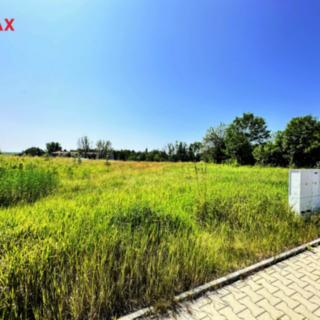 Prodej stavební parcely 891 m² Třebusice