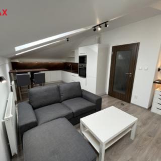 Pronájem bytu 2+kk 38 m² Kladno
