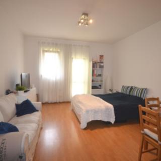 Pronájem bytu 1+kk a garsoniéry 28 m² Hostivice, Školská