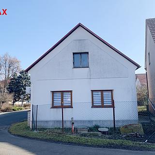 Pronájem rodinného domu 100 m² Senec